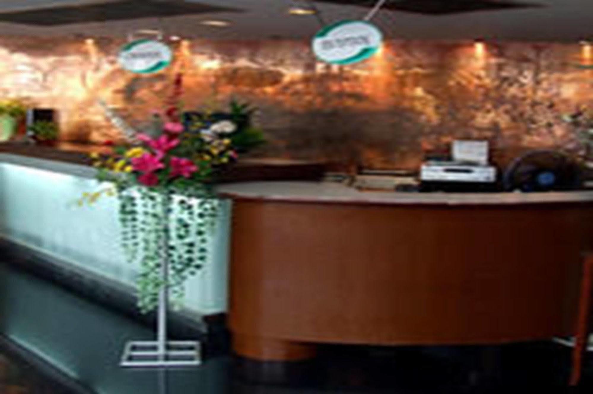 Neo Hatyai Hotel Хатъяй Экстерьер фото